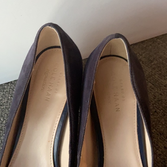Navy Cole haan block heels - Picture 7 of 7